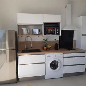 https://appartement-perle-bleue.comcaribbean.com