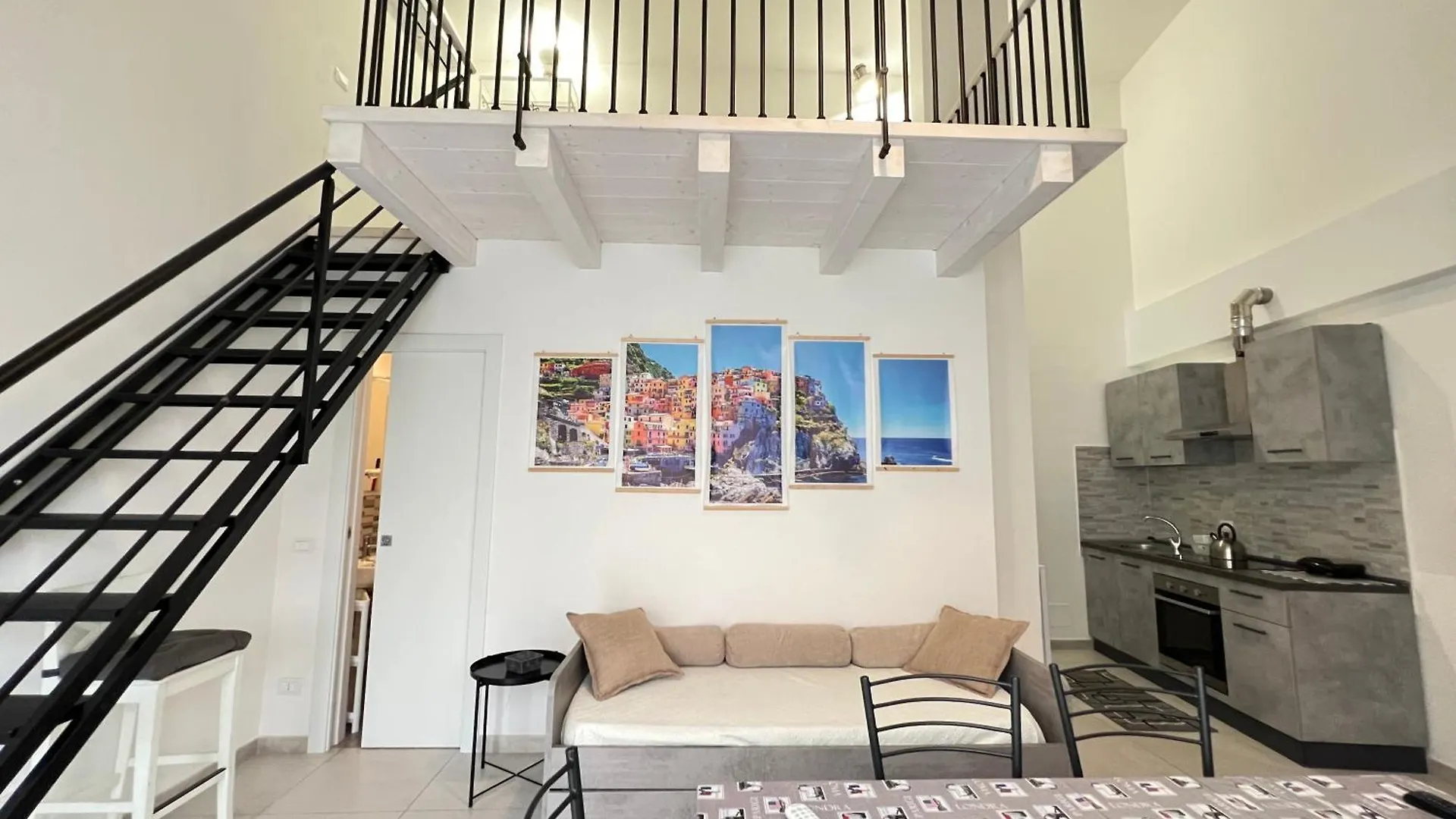 8 Lofts - Apartments - 1 La Spezia